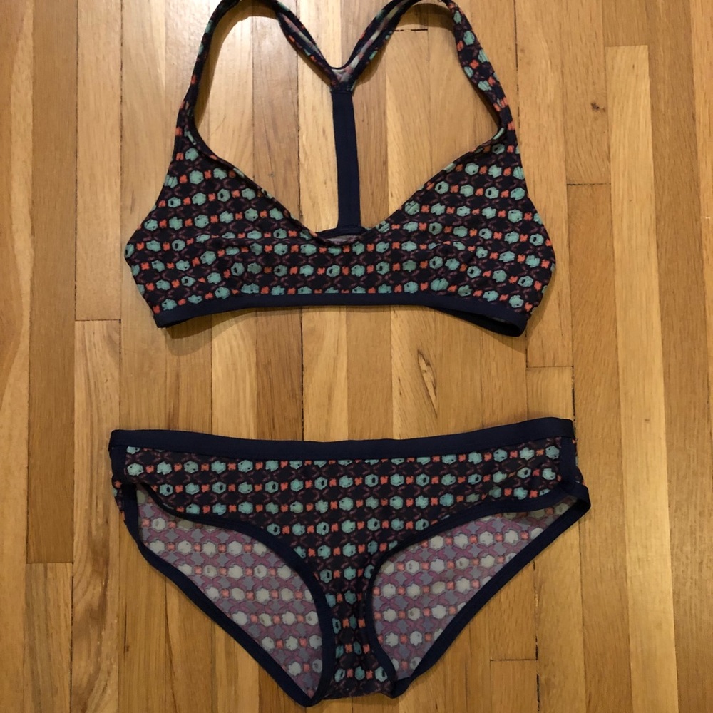 Patagonia Bikini size medium